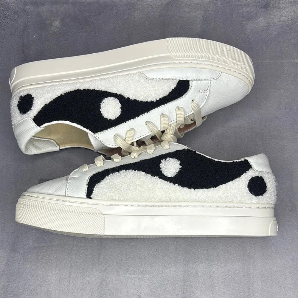 Soludos Women’s Cow Print Leather Sneakers Black White Size 10 Casual Shoes